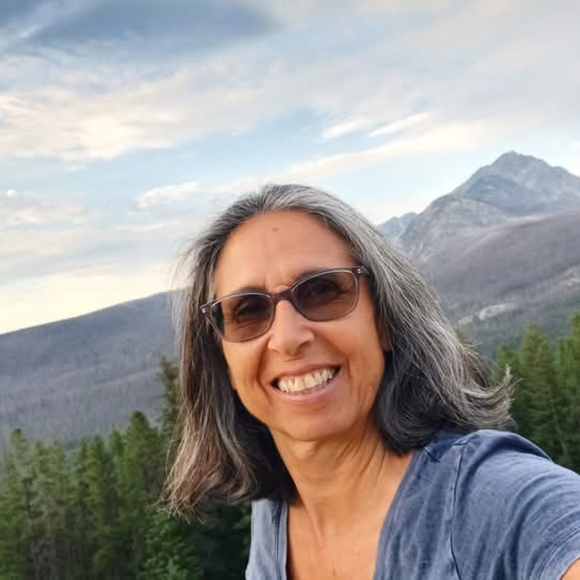 Meet your Posher, Colleen H - Picture 4 of 5